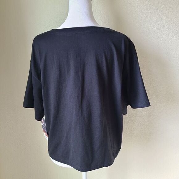 Champion Women Embroidered T-Shirt Tee Shirt Medium New NWT Black Cropped - Picture 6 of 10